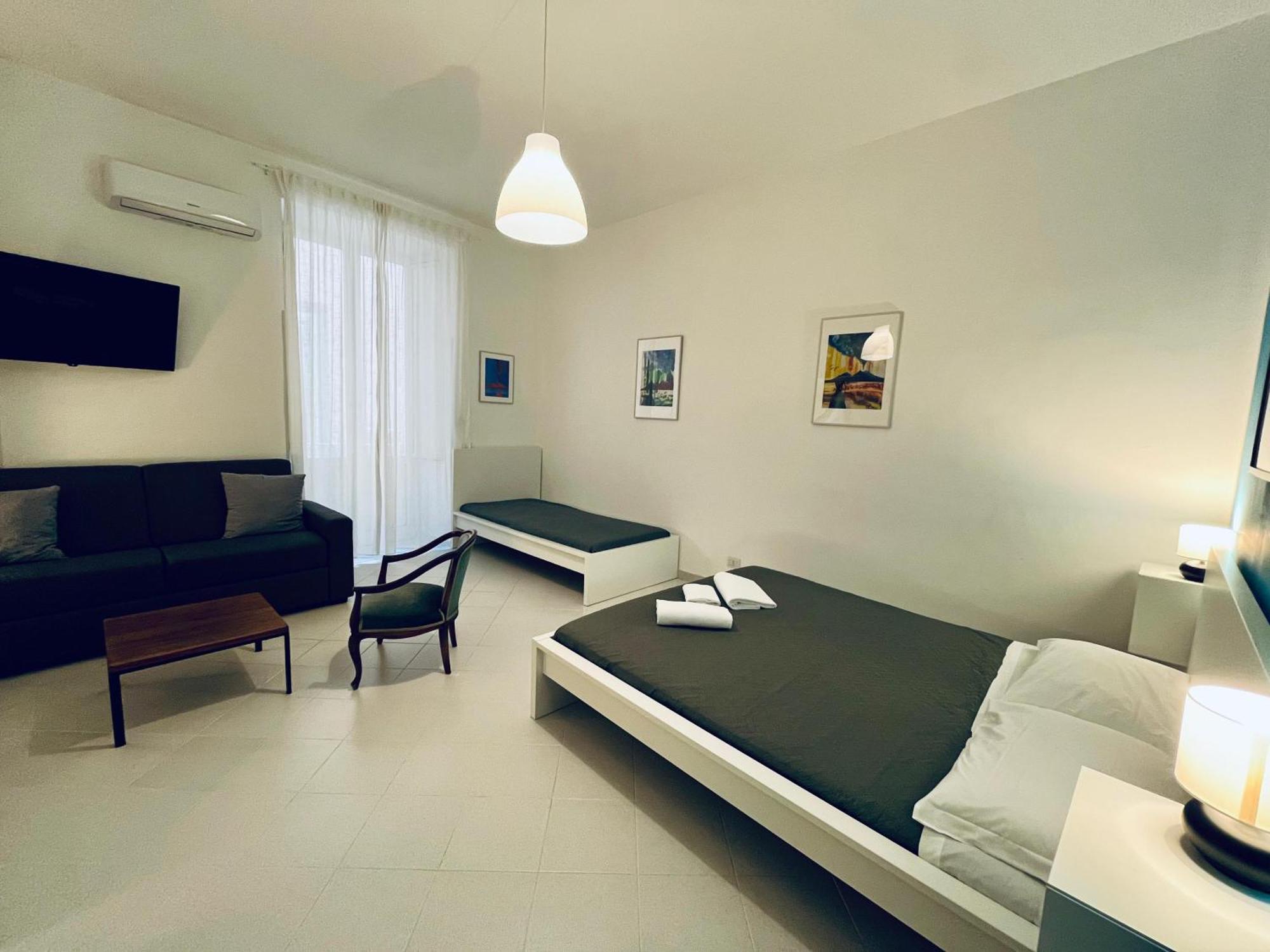Pop Santa Chiara Bed & Breakfast *